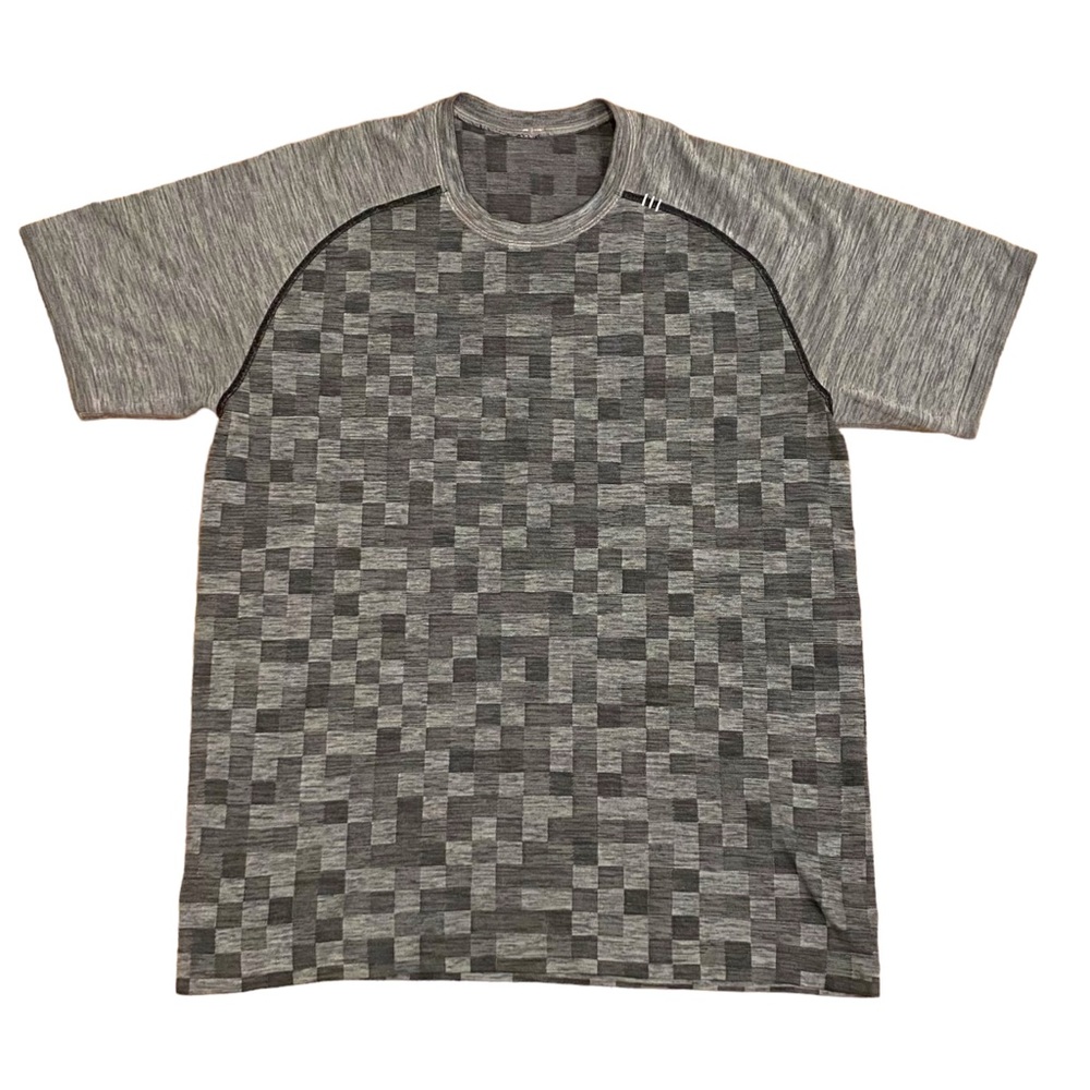 Lululemon Men’s Vent Tech Metal Checkered Short Sleeve Shirt Large